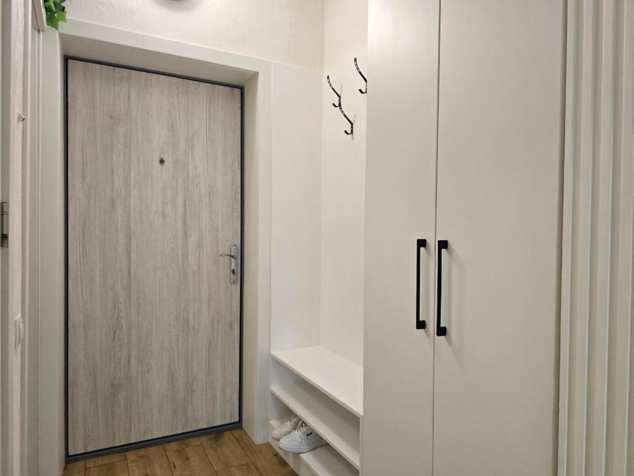 Ferienwohnung Refugiu Urban Kischinau Exterior foto